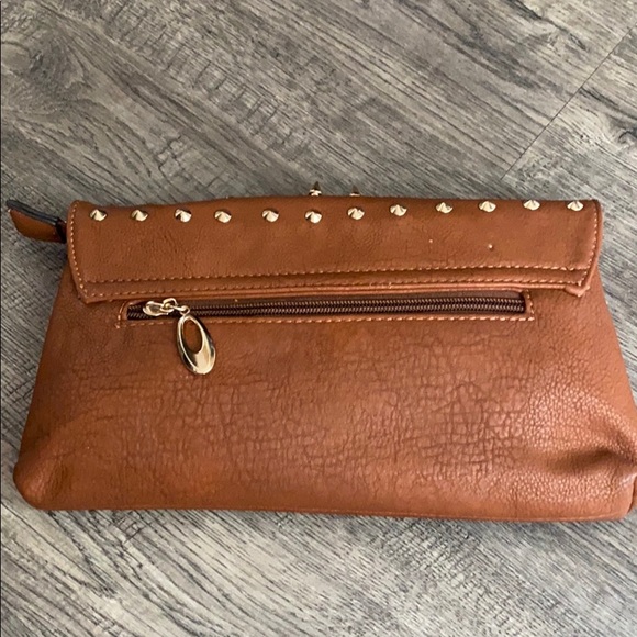 Studded clutch - Picture 2 of 5